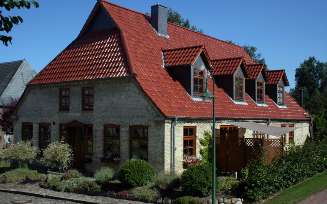 Dutch Gable Roof